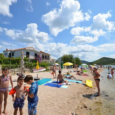 Ante * Rogoznica (Sibenik-Knin)